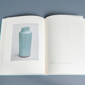 Illustrated catalogue of Sung Dynasty Porcelain in the National Palace Museum, vier volumes, Taipei, 1973 — foto 9