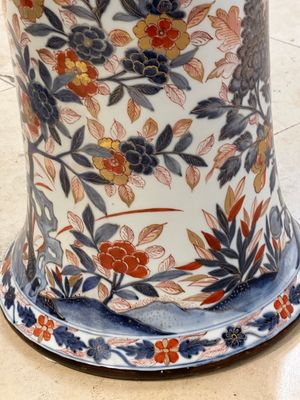 Important vase de forme 'gu' en porcelaine de Samson de style Imari aux armes du Duc d'Orléans, 19ème — photo 6
