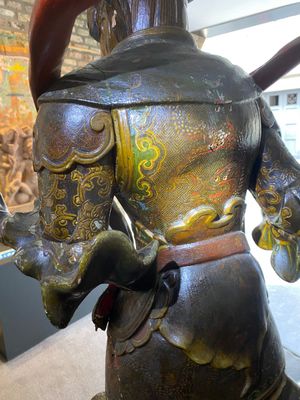 Importante sculpture d'un général divin en bois laqué et polychromé, Japon, Edo, datée 1623 — photo 29