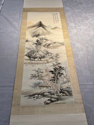 In the manner of Qi Gong 啟功 (1912-2005): 'Mountainous landscape', ink and colour on paper — photo 1