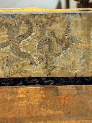 In the manner of Qiu Ying 仇英 (1494-1552): 'Festival in Chinese Garden', ink and colour on silk, 17/18th C. — photo 74