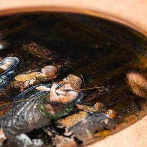 Italiaanse school: 'Aanbidding der herders', ovale miniatuur, onderglasschildering, 16e eeuw — foto 12