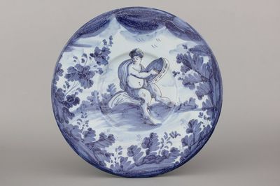 Italiaanse schotel met een putto, Savona, 18e eeuw