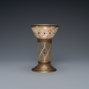 J. & L. Lobmeyr, Vienna, late 19th C.: An Islamic or Mamluk-style enamelled glass beaker — photo 4