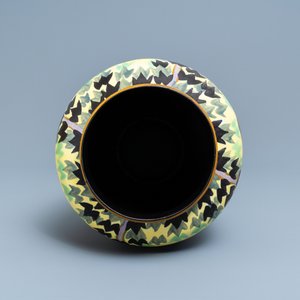 Jan Wind and Charles Catteau for Boch Frères Kéramis: a matte art deco vase with birds, ca. 1932 — 照片 5