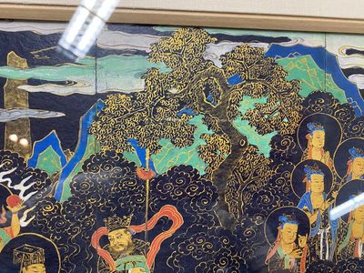 Japanese school: 'A chapter from the Lotus Sutra', ink, colour and gilding on paper, Edo/Meiji, 18/19th C. — 照片 3