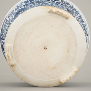 Jardinière avec support en porcelaine de Chine, bleu et blanc, dynastie King — photo 7