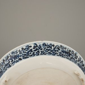 Jardinière avec support en porcelaine de Chine, bleu et blanc, dynastie King — photo 10