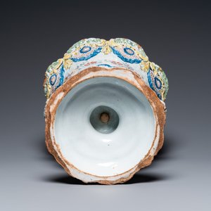 Jardinière en faïence polychrome de Bruxelles, 18ème — photo 5