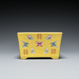 Jardinière en porcelaine de Chine famille rose à fond jaune, marque et époque de Guangxu — photo 5