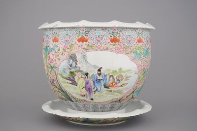 Jardinière fine avec support, Chine, famille rose, 20e