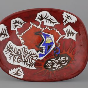 Jean Lurçat (1892-1966), an oval red ground dish, 20th C. — photo 1