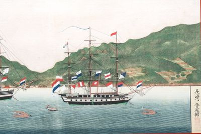 Kawahara Keiga 川原慶賀 (Japan, 1786-1860): 'Two Dutch Vessels Anchored off Nagasaki Bay', gouache on silk, seal mark, 19th C. — 照片 4