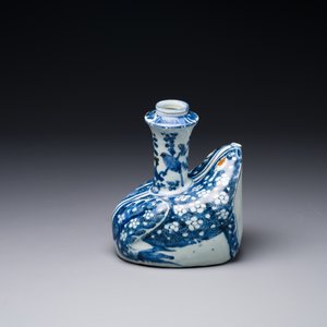 Kendi en forme de grenouille en porcelaine de Chine en bleu et blanc, Wanli — photo 4