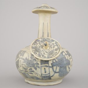 Kendi Wan-Li en porcelaine de Chine, bleu et blanc, en provenance du Hatcher cargo, env. 1643 — photo 3