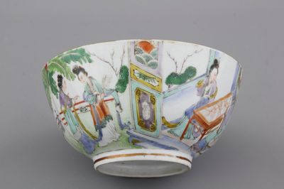 Kom in Chinees porselein, famille verte, Kanton, begin 19e eeuw