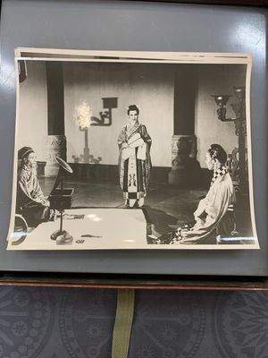 'La Grande Muraille' (The Great Wall) part 1 on 16mm film, with set photographs and original mailing case, dated 1948 — photo 4