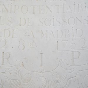 La plaques funéraire du Duc Miguel José de Bournonville, ca. 1752 et une plaque de couronnement — photo 4