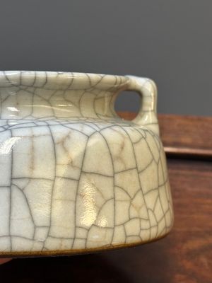 Lave-pinceaux en porcelaine de Chine de type ge à émail craquelé, 18/19ème — photo 6