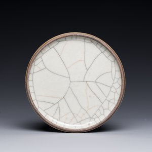 Lave-pinceaux en porcelaine de Chine de type ge à émail craquelé, 18/19ème — photo 4