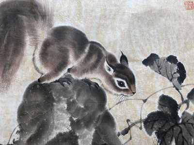 Liu Ruihua 劉瑞華 (1971): 'Eekhoorns met druiventrossen', inkt en kleur op papier, gedat. 1995 en Jiang Yunge 江雲閣: 'Bamboe', inkt op zijde, gedat. 1949 — foto 11