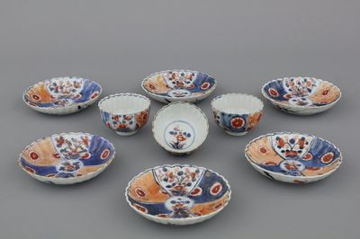 Lot de 3 tasses et 6 sous-tasses en porcelaine de Chine Imari, 18e