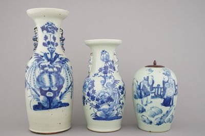 Lot de 3 vases en porcelaine de Chine, céladon, 19e-20e