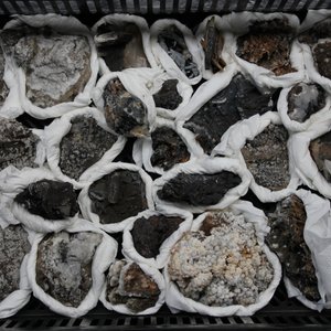 Lot de divers minéraux et pierres sémi-précieuses — photo 1