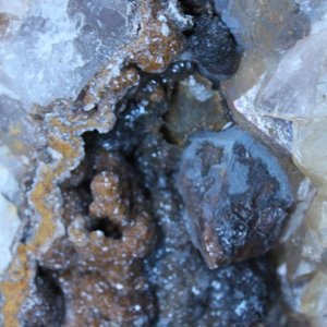 Lot de divers minéraux et pierres sémi-précieuses — photo 9