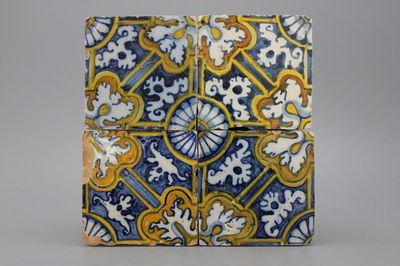 Lot van 4 Portugese tegels, 17e eeuw