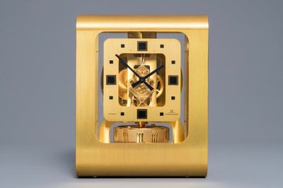 Luigi Colani pour Jaeger Le Coultre, pendule Atmos en laiton doré et brossé, 1974-1975
