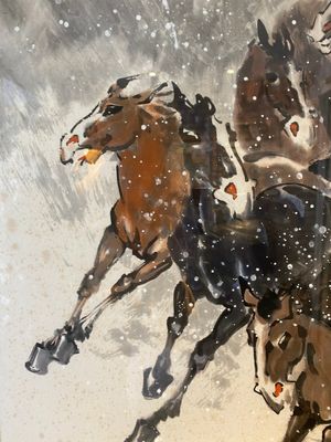 Ma Xinle 馬欣樂 (1963-): 'Douze chevaux dans la neige', encre et couleurs sur papier, daté 1993 — photo 3