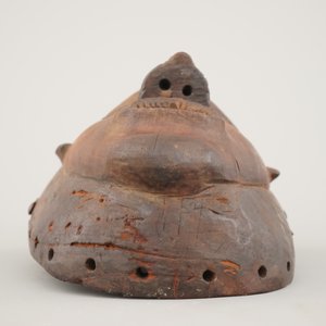 Masque africain en bois sculpté, éventuellement Holo,  début-moitié 20e — photo 6