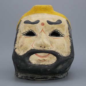 Masque pour enfants en papier-mâché, Chine, début 20e — photo 1