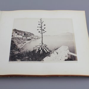 "Naples et ses environs", collection de photos sur papier albuminé sur Naples et ses environs, env. 1878 — photo 2