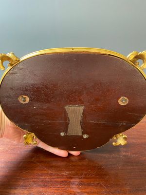 Nécessaire de bureau en bois laqué et peint, bronze doré et porcelaine céladon de Japon, France, fin du 18ème — photo 9