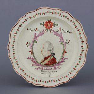 Nederlands beschilderd Engels orangistisch 'creamware' portretbord, 18e eeuw — foto 1