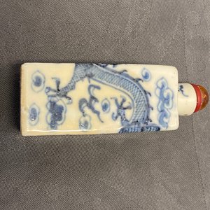 Negen Chinese blauw-witte snuifflessen, 19/20e eeuw — foto 20