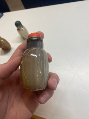 Negen Chinese snuifflessen in agaat, 19/20e eeuw — foto 10