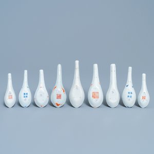 Neuf cuillères en porcelaine de Chine pour le marché Straits ou Peranakan, 19/20ème — photo 3