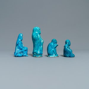 Neuf figures et compte-gouttes en porcelaine de Chine turquoise monochrome, Kangxi et après — photo 11