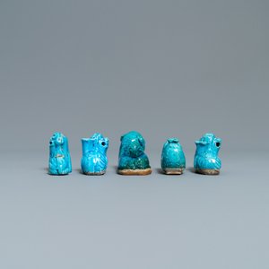Neuf figures et compte-gouttes en porcelaine de Chine turquoise monochrome, Kangxi et après — photo 5