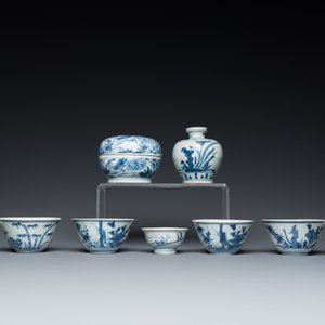 Neuf pièces en porcelaine de Chine en bleu et blanc provenant d'épaves, Wanli et postérieur — photo 2