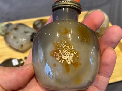 Neuf tabatières en agate, Chine, 19/20ème — photo 3