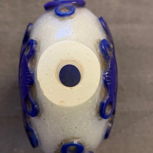 Neuf tabatières en verre bleu overlay sur fond bullé et transparent, Chine, 18/20ème — photo 20