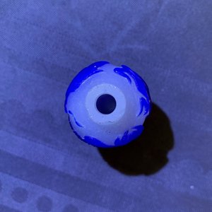 Neuf tabatières en verre bleu overlay sur fond bullé et transparent, Chine, 18/20ème — photo 10