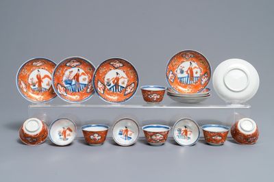 Neuf tasses et huit soucoupes en porcelaine de Chine rouge de fer et doré, Kangxi