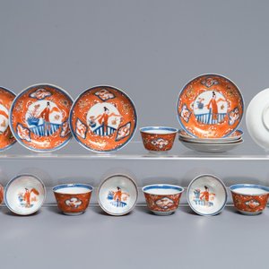 Neuf tasses et huit soucoupes en porcelaine de Chine rouge de fer et doré, Kangxi — photo 1
