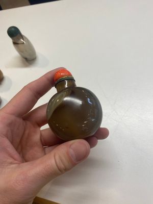 Nine Chinese agate snuff bottles, 19/20th C. — 照片 13