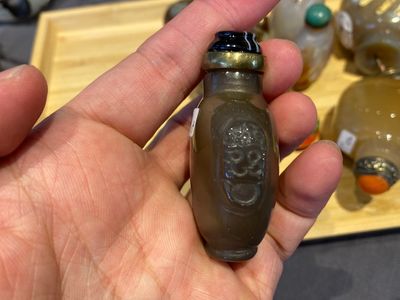 Nine Chinese agate snuff bottles, 19/20th C. — 照片 9